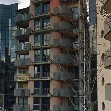 Centrum Deptak 45 Daire Krynica Zdroj